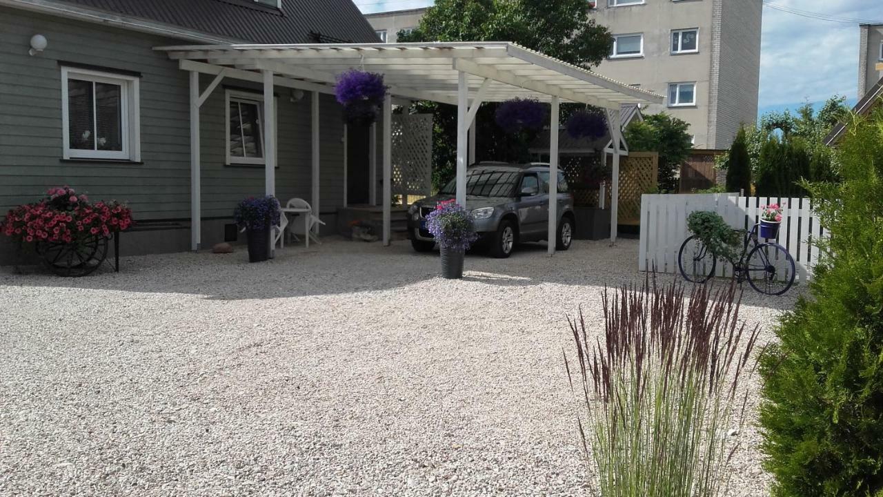 Haavalehe Summer House Hapsal Exteriör bild